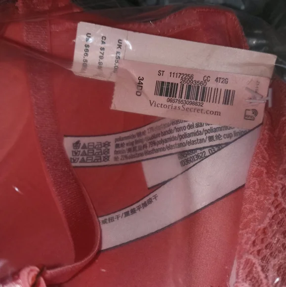 VICTORIA'S SECRET 34DD DREAM ANGELS LIGHTLY LINED DEMI BRA - Picture 7 of 7